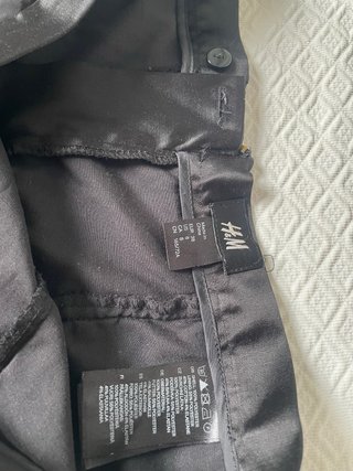 Minifalda H&M negra fruncida