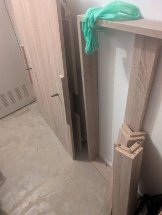 Mesa de comedor de madera rectangular