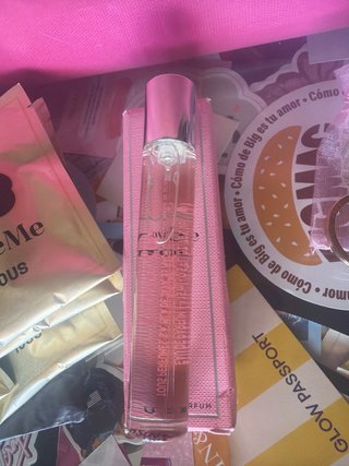 Perfume Tous Love Me, Neceser y Llavero