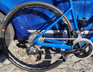 Bicicleta Van Rysel Carbono SRAM Rival 12v