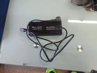Cargador Batería NIU MU020-N101 Scooter