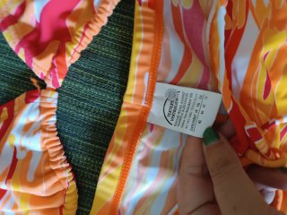 Bikini estampado colores vivos talla 38