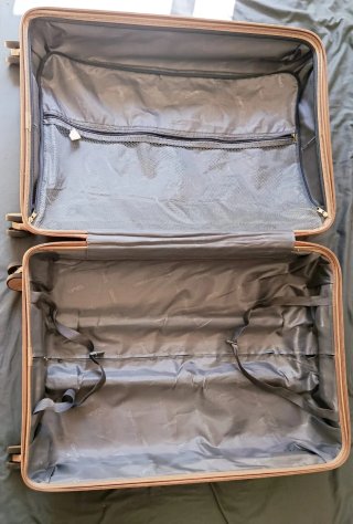 Maleta resistente beige