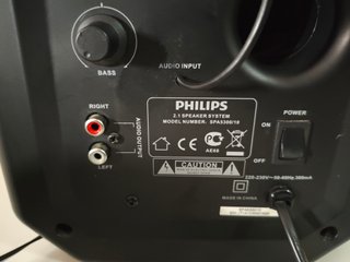 Altavoces Philips  con Subwoofer, sin envio