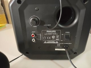Altavoces Philips  con Subwoofer, sin envio
