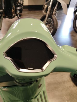 Vespa Primavera 125 80 Aniversario Verde