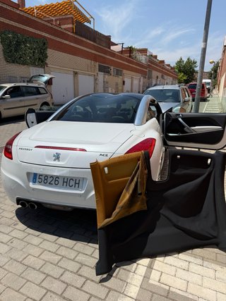 Tapizado de techos de coche