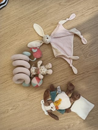 Pack espiral actividades y 2 peluches