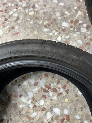 Neumático Minerva 245/40ZR20-99Y