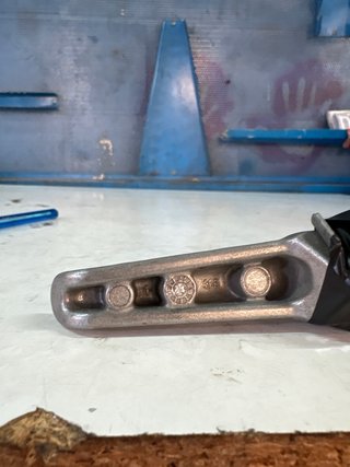Estribera trasera izquierda Kawasaki Ninja 400