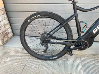 Bicicleta Eléctrica Giant Talones E+ XL