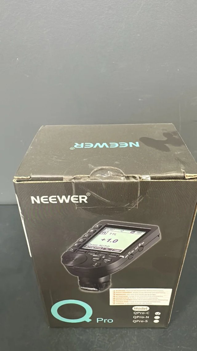 Trigger scatenatore flash TTL wireless NEEWER QPRO-C