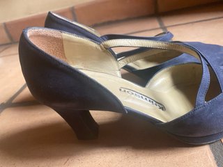 Tacones de vestir azul marino Krimson