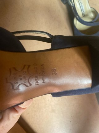 Tacones de vestir azul marino Krimson
