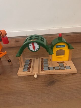 Tren madera Hape y Brio