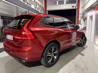 Volvo XC60 B4 Rdesing mild-hybrid techo solar