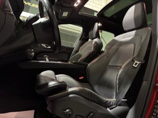 Volvo XC60 B4 Rdesing mild-hybrid techo solar