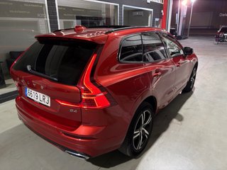 Volvo XC60 B4 Rdesing mild-hybrid techo solar