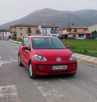 Volkswagen up! 2013
