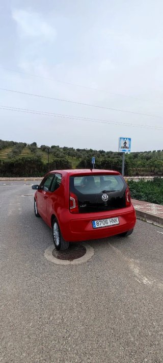 Volkswagen up! 2013