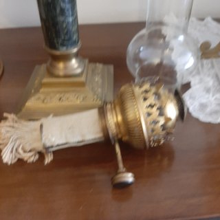 Quinquer de columna verde y cristal
