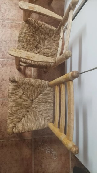 Seggiole vintage per bambini (legno e iuta)