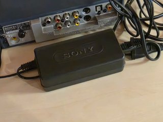 Lettore CD DVD Sony DVP-F11