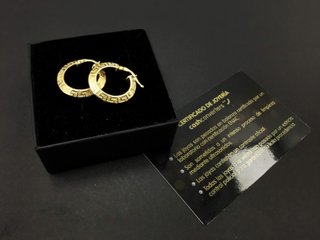 E696553-14 ARGOLLAS ORO 18K