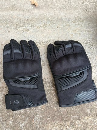Moto Honda CBF 250 249cc (Maleta, casco y guantes)