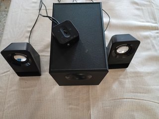 Altavoces PC 2.1 con Mini Jack