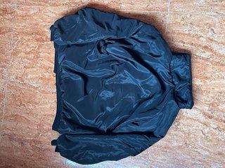 Chaqueta Nike reversible negra y blanca