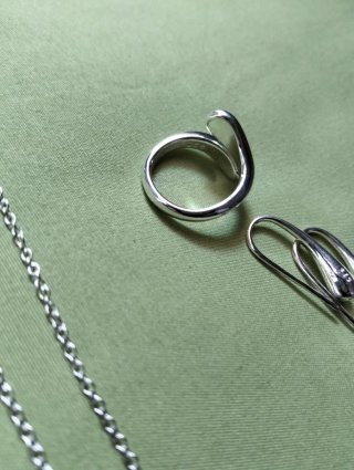 Conjunto Joyería Collar, Anillo y Pendientes
