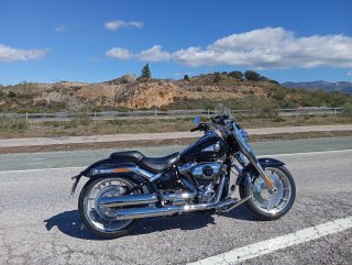 Harley-Davidson Fat Boy 2025 Negra