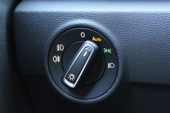 Volkswagen T-Roc Advance R-Line 1.0 TSI (2021) 2022, foto 16