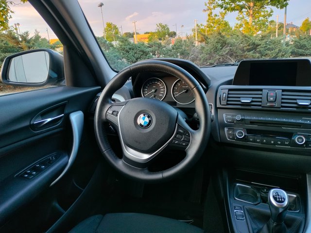 BMW 118i 170CV 2015