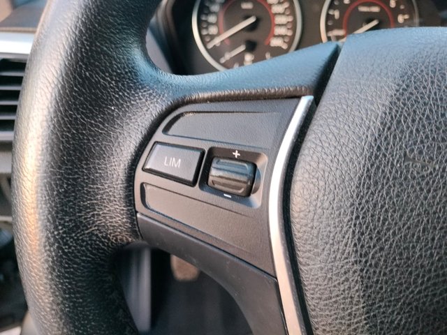 BMW 118i 170CV 2015