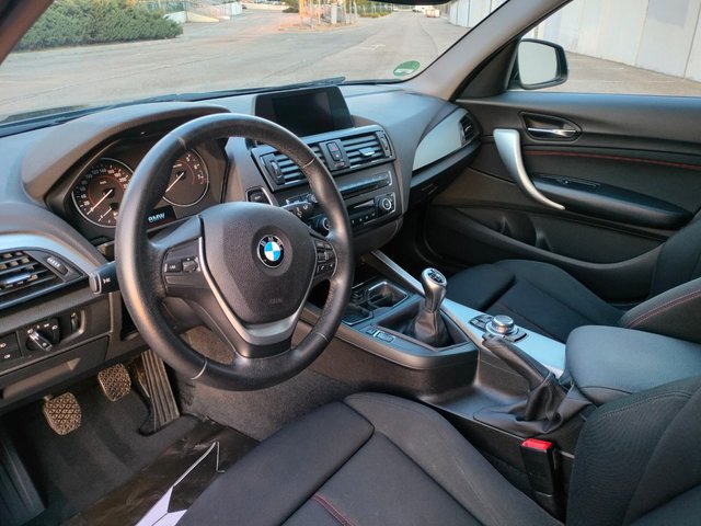 BMW 118i 170CV 2015