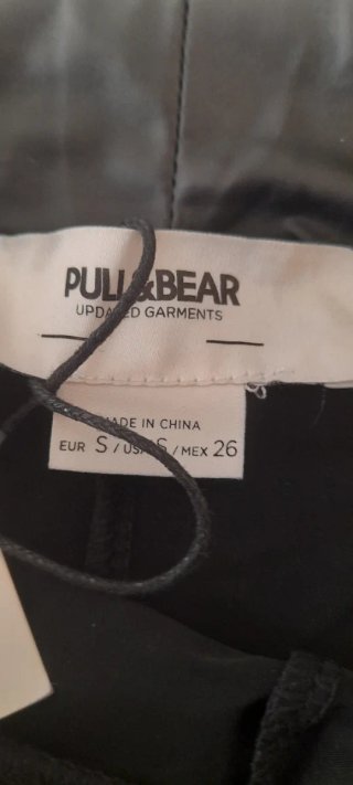 Leggings efecto piel Pull&Bear Talla S
