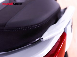 YAMAHA X-MAX 300
