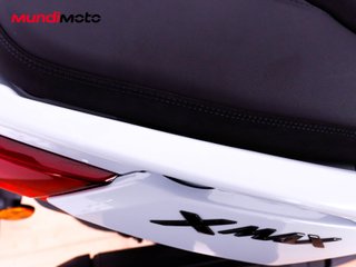 YAMAHA X-MAX 300