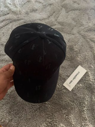 Gorro Karl Lagerfeld Negro