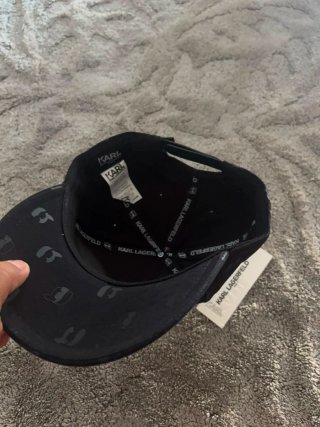 Gorro Karl Lagerfeld Negro