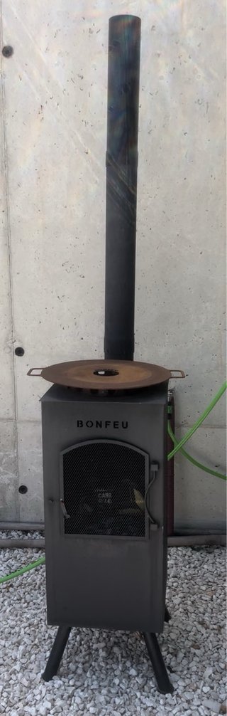 Chimenea / Barbacoa Negra BONFEU Exterior/Interior