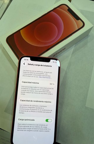 iPhone 12 Rojo