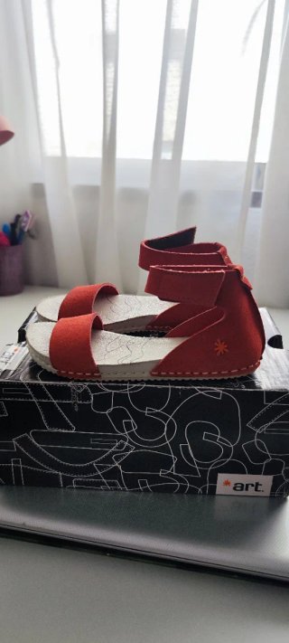 Sandalias rojas ART talla 30