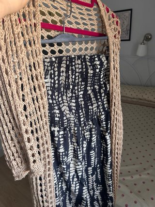 Conjunto mujer beige y negro