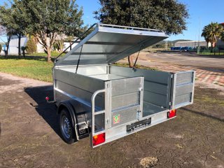 Remolque caja cerrada