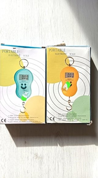 2 básculas portátiles de equipaje nuevas con pilas