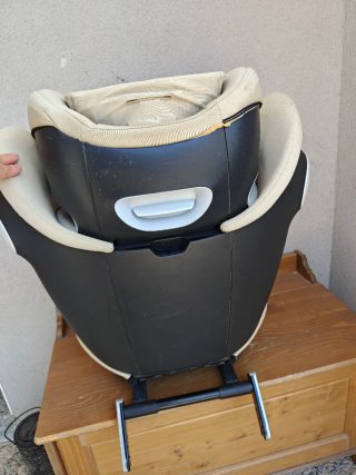 Silla de coche Isofix Cybex naranja y beige