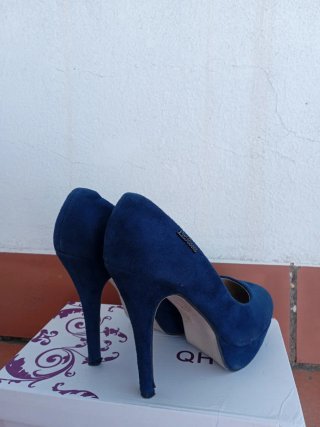 Tacones azules oscuros altos talla 39